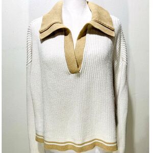 Abercrombie & Fitch White and Tan Sweater